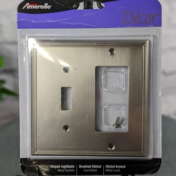 Amerelle Metro line brushed nickel wallplate 1 toggle 1 rocker, switch cover - Picture 3 of 5